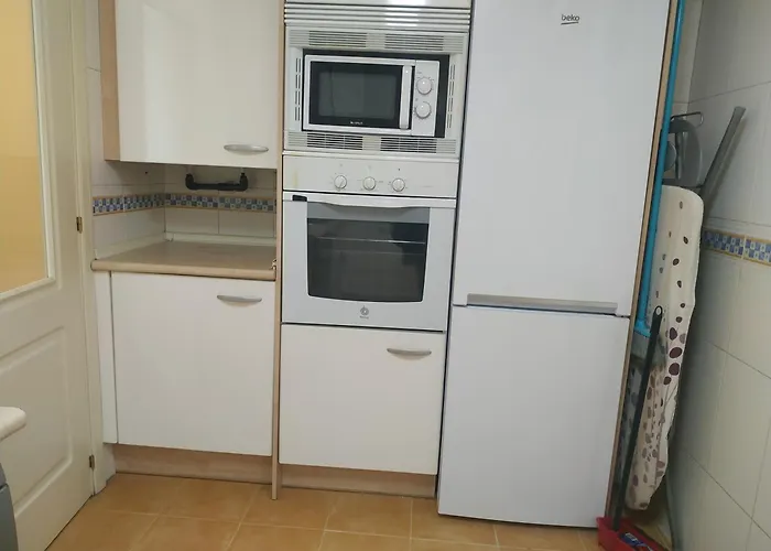 Vivienda De 1 Habitacion Independiente, Metro La Moraleja