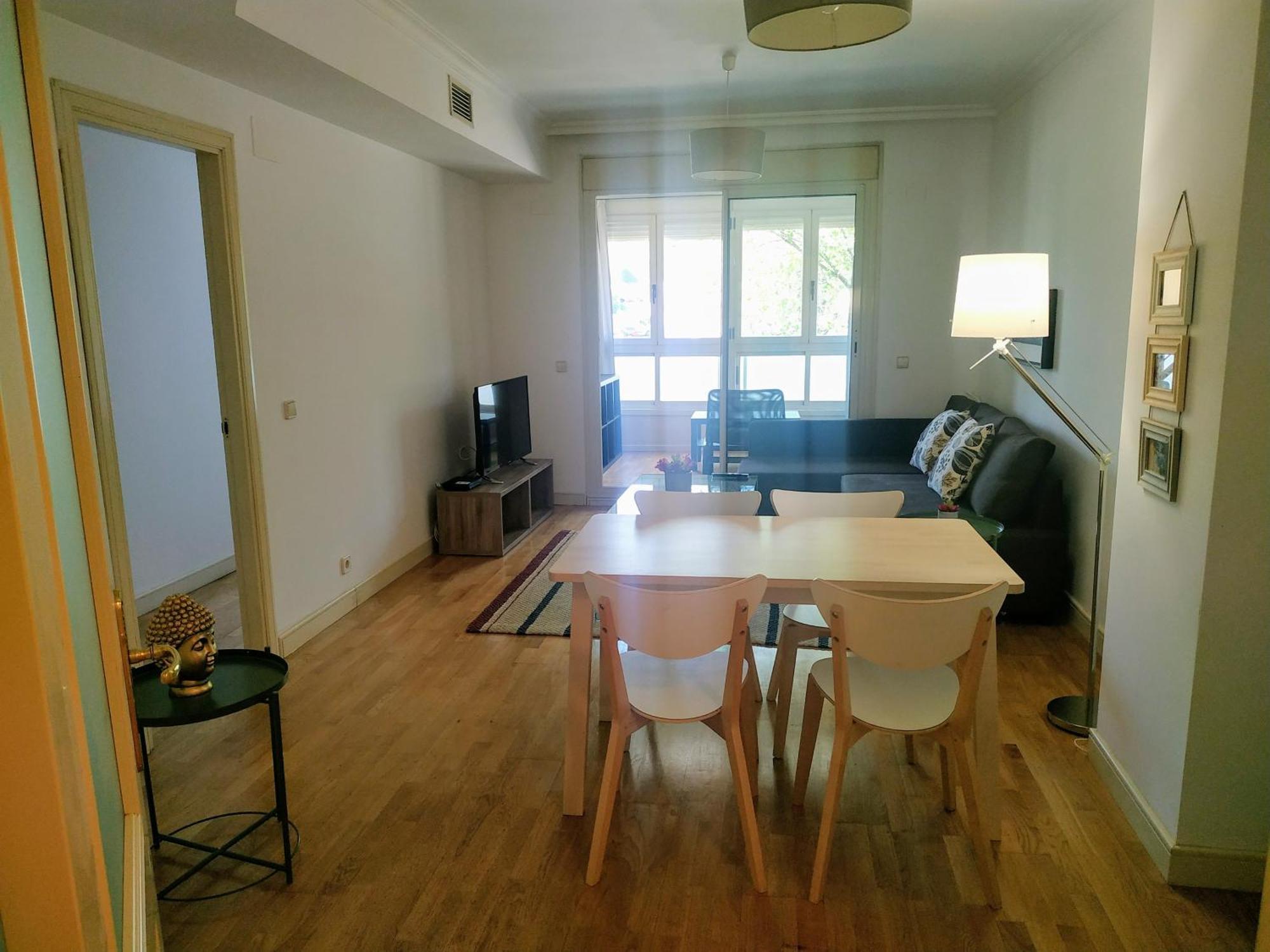 Apartment Vivienda De 1 Independiente, Metro La Moraleja Alcobendas